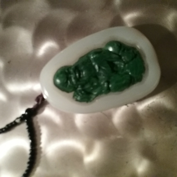 Jade carving - Picture 2 of 3